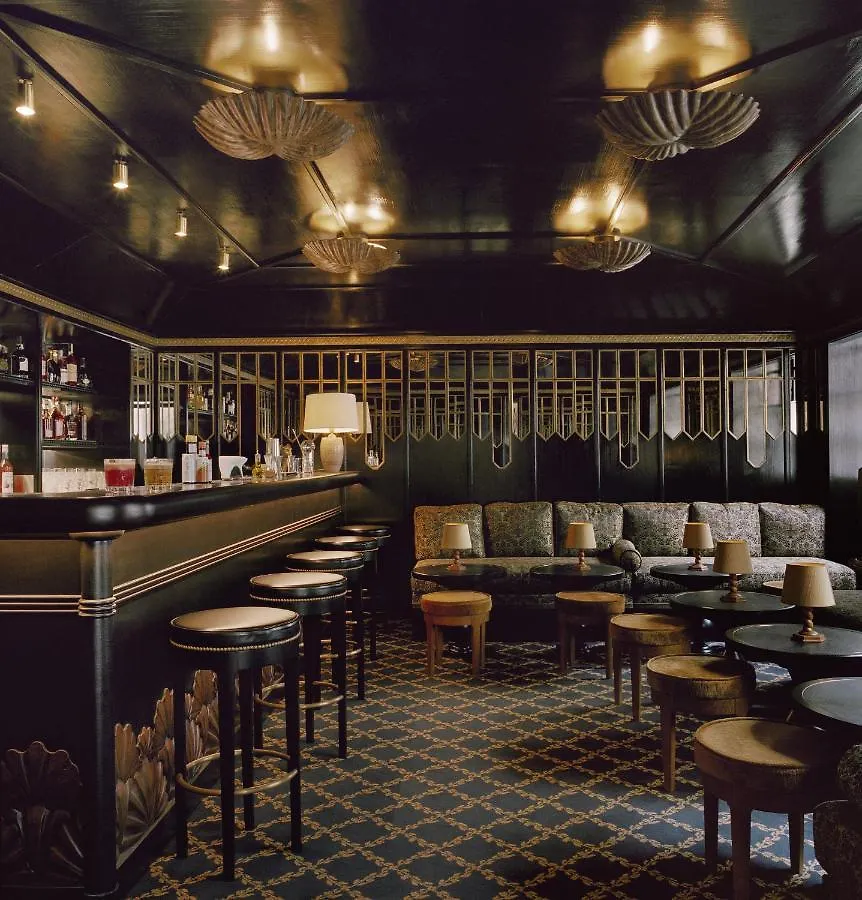 Chateau Voltaire Hotel Paris
