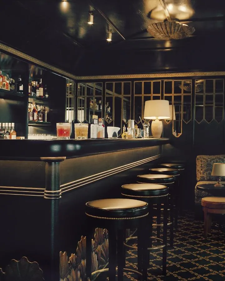 Chateau Voltaire Hotel